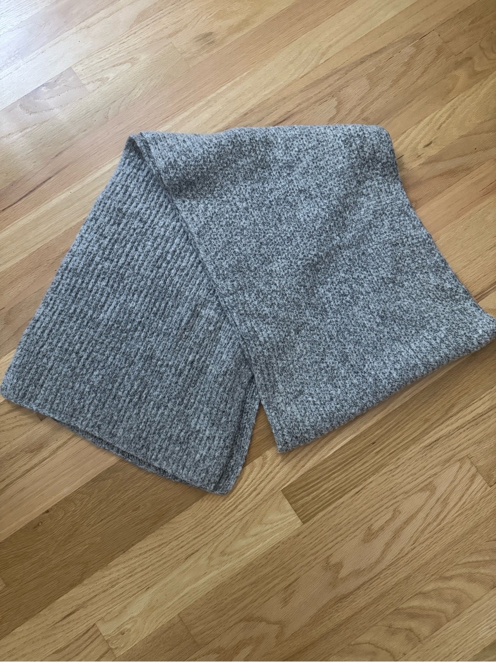 Gray Heathered Chunky Knit Scarf Cozy Ribbed Winter Scarf - Picture 3 of 6